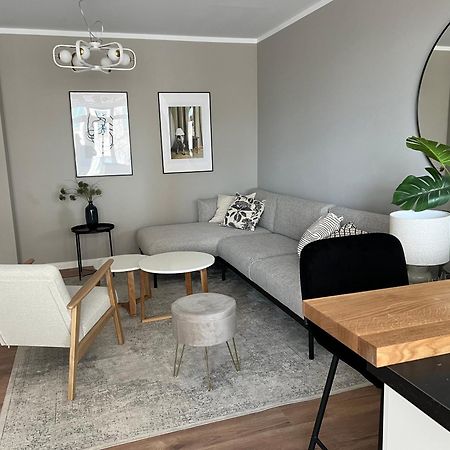 Zentrale, Schoene Design-Wohnung Im Coolen Viertel Bremen Bagian luar foto