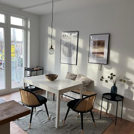 Zentrale, Schoene Design-Wohnung Im Coolen Viertel Bremen Bagian luar foto