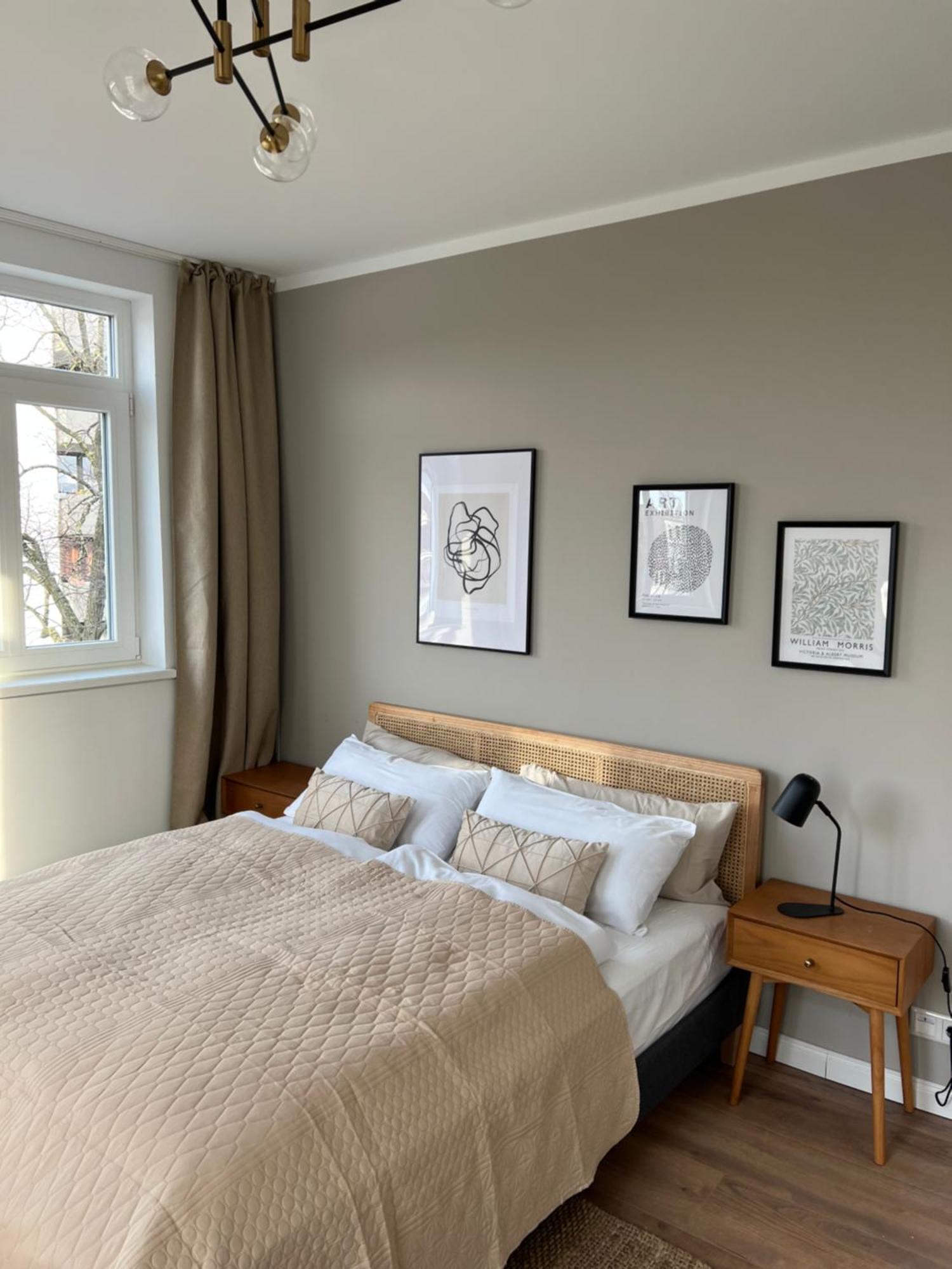 Zentrale, Schoene Design-Wohnung Im Coolen Viertel Bremen Bagian luar foto