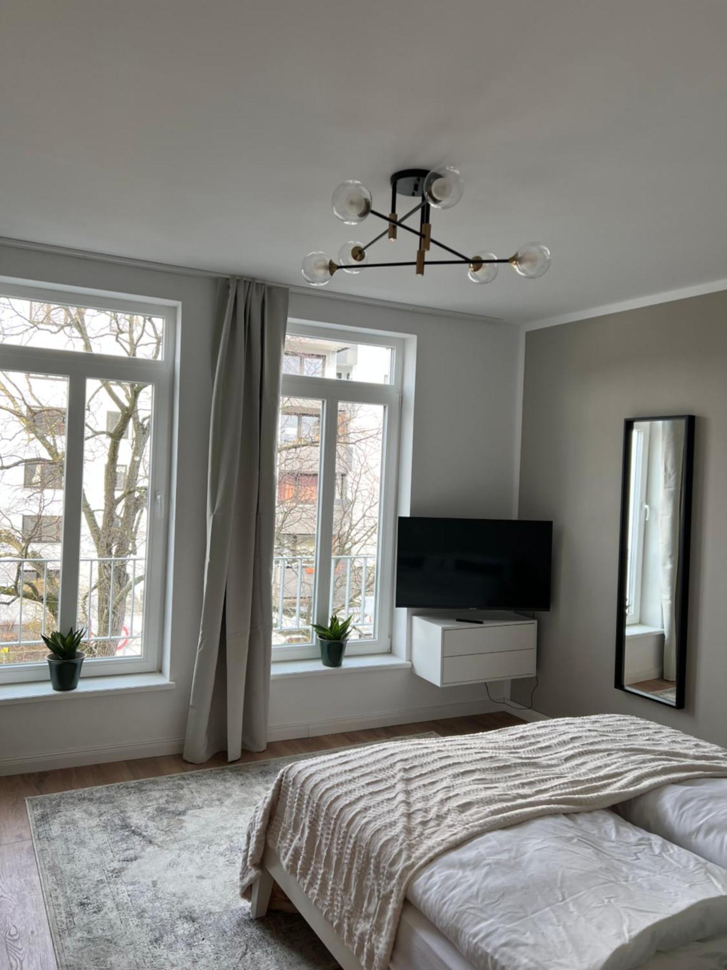 Zentrale, Schoene Design-Wohnung Im Coolen Viertel Bremen Bagian luar foto